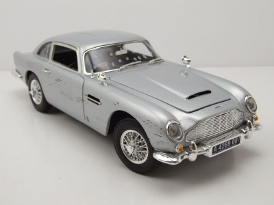 Aston Martin DB5 1965 James Bond No Time to Die Einschußlöcher und Schrammen Modellauto 1:18 Auto World