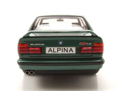 BMW Alpina B10 4,6 1994 dunkelgrün metallic Modellauto 1:18 MCG
