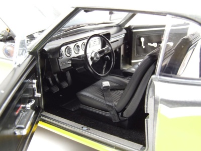 Pontiac GTO Restomod 1966 gelb schwarz Modellauto 1:18 Acme
