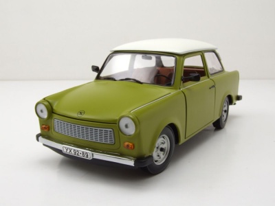 Trabant 601 grün weiß Modellauto 1:18 Sun Star