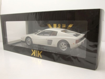 Ferrari Testarossa Monospecchio 1984 weiß Modellauto 1:18 KK Scale
