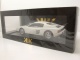 Ferrari Testarossa Monospecchio 1984 weiß Modellauto 1:18 KK Scale