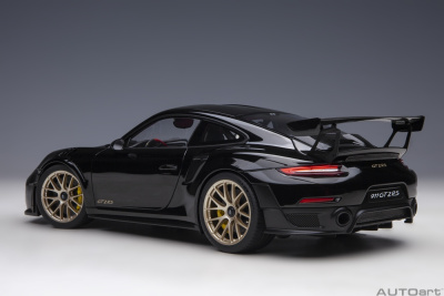 Porsche 911 (991.2) GT2 RS Weissach Package 2017 schwarz...