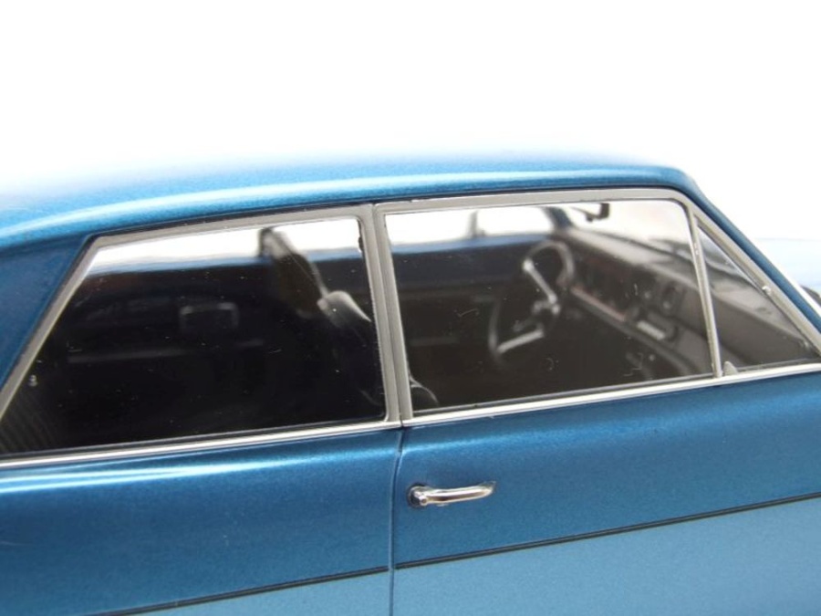 Modellauto Opel Kadett B Festival 1973 blau metallic 1:18 KK