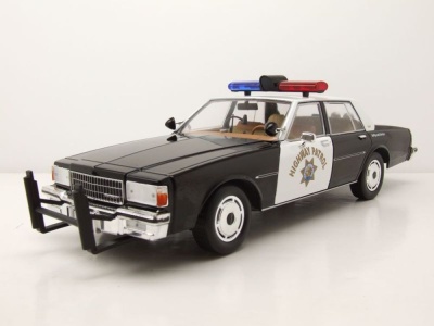 Chevrolet Caprice California Highway Patrol Police 1989 schwarz weiß Modellauto 1:18 Greenlight Collectibles