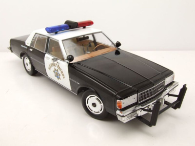 Chevrolet Caprice California Highway Patrol Police 1989 schwarz weiß Modellauto 1:18 Greenlight Collectibles