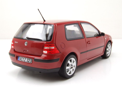 VW Golf 4 2002 rot Modellauto 1:18 Norev
