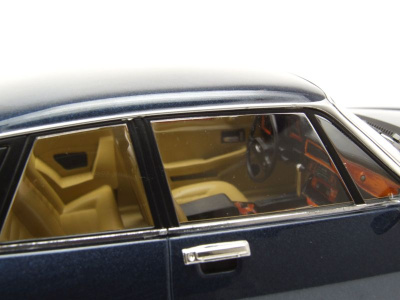 Jaguar XJ-S Coupe 1988 dunkelblau metallic Modellauto 1:18 Norev