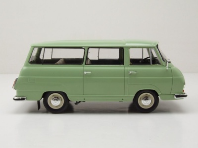 Skoda 1203 1968 hellgrün Modellauto 1:24 Whitebox