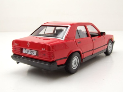 Mercedes 190E 1987 rot Modellauto 1:24 Bburago