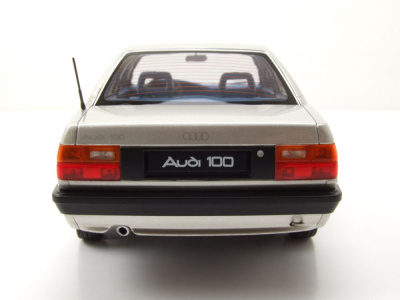 Audi 100 C3 1989 silber Modellauto 1:18 Triple9