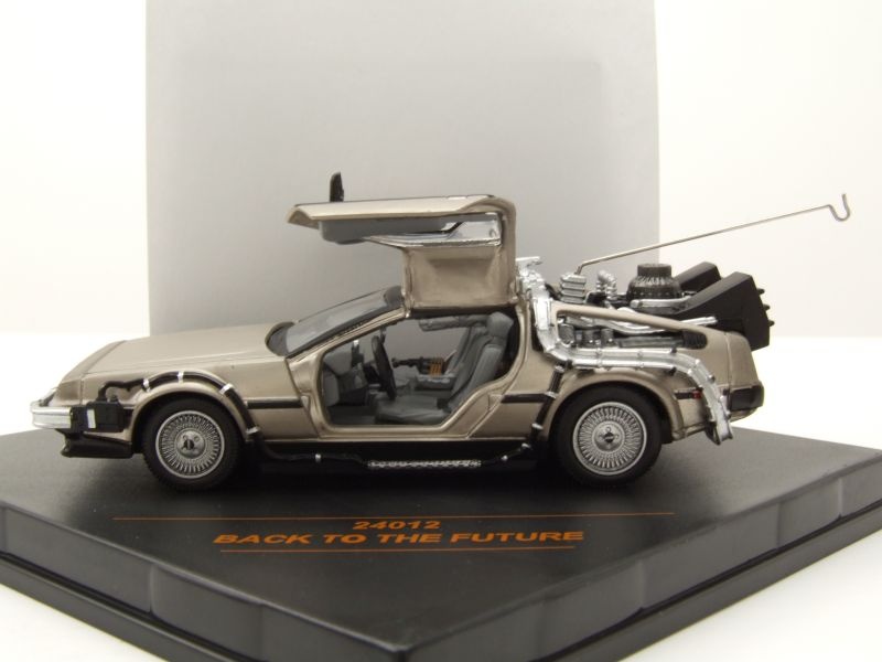 Back To The Future Delorean Zeitmaschine - Detailgetreue 1:24 Die Cast Replica