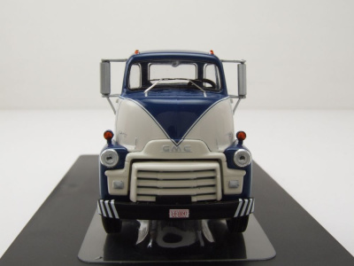 GMC 950 COE Zugmaschine 1954 weiß blau Modellauto 1:43 ixo models