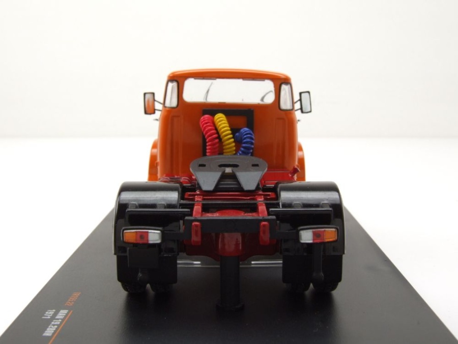 Camion Tracteur MAN 19.280 H Orange 1971 - IXO 1/43 TR155 - Neuf