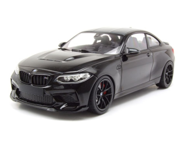 BMW M2 CS 2020 schwarz metallic mit schwarzen Felgen...