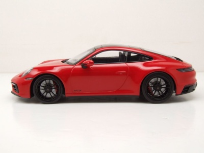 Porsche 911 Carrera 4 GTS 2020 rot Modellauto 1:18 Minichamps