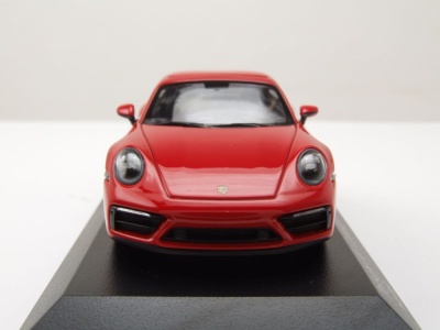 Porsche 911 992 Carrera 4 GTS 2019 rot Modellauto 1:43 Minichamps