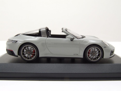 Porsche 911 992 Targa 4 GTS 2022 kalk grau Modellauto 1:43 Minichamps