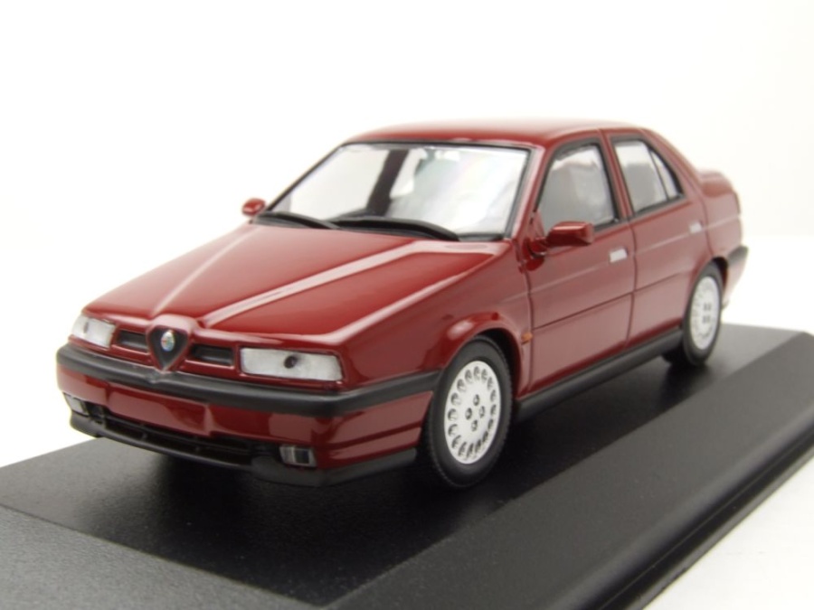 Alfa Romeo 155 1992 rot Modellauto 1:43 Maxichamps