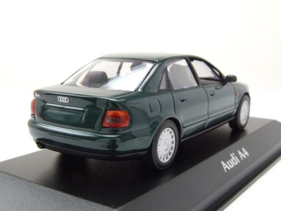 Audi A4 1995 grün metallic Modellauto 1:43 Maxichamps