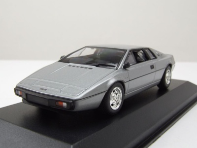 Lotus Esprit Turbo 1978 silber Modellauto 1:43 Maxichamps