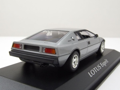 Lotus Esprit Turbo 1978 silber Modellauto 1:43 Maxichamps