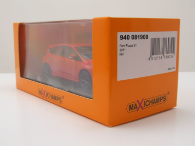 Ford Focus ST 2011 rot Modellauto 1:43 Maxichamps