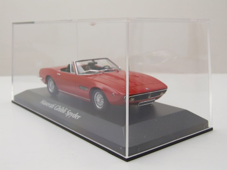 Modellauto Maserati Ghibli Spyder 1969 rot bei Modellautocenter