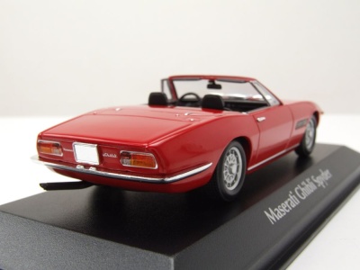 Maserati Ghibli Spyder 1969 rot Modellauto 1:43 Maxichamps