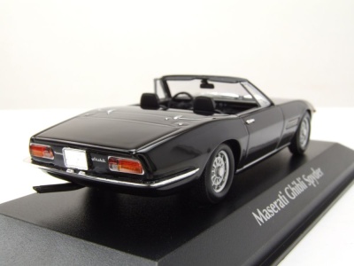 Maserati Ghibli Spyder 1969 schwarz Modellauto 1:43...