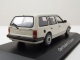 Opel Kadett D Caravan Kombi 1979 weiß Modellauto 1:43 Maxichamps