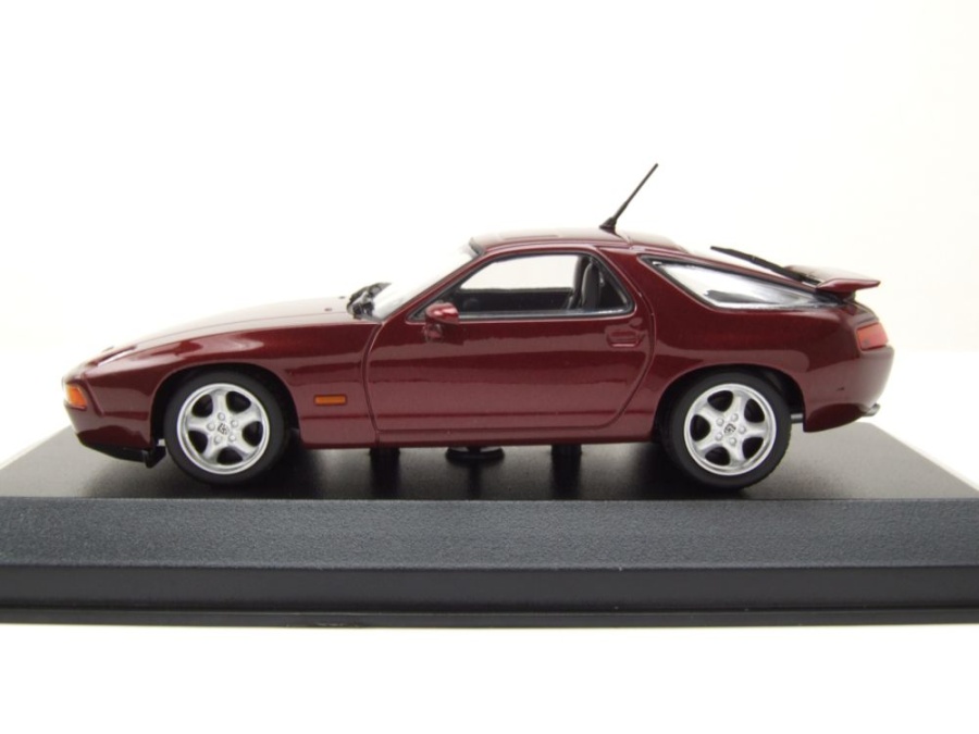 Modellauto Porsche 928 GTS 1991 rot metallic bei Modellautocenter