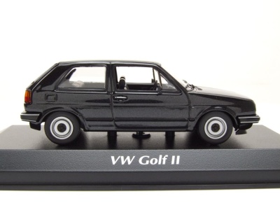 VW Golf 2 1985 schwarz metallic Modellauto 1:43 Maxichamps