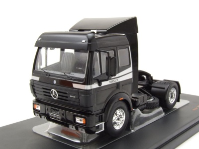 Mercedes SK II 1850 Zugmaschine 1994 schwarz Modellauto 1:43 ixo models