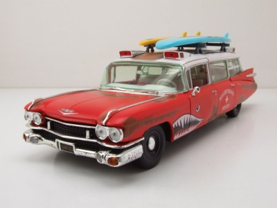 Cadillac Eldorado Ambulance Surf Shark 1959 rostig rot mit Surfbrettern Modellauto 1:18 Auto World