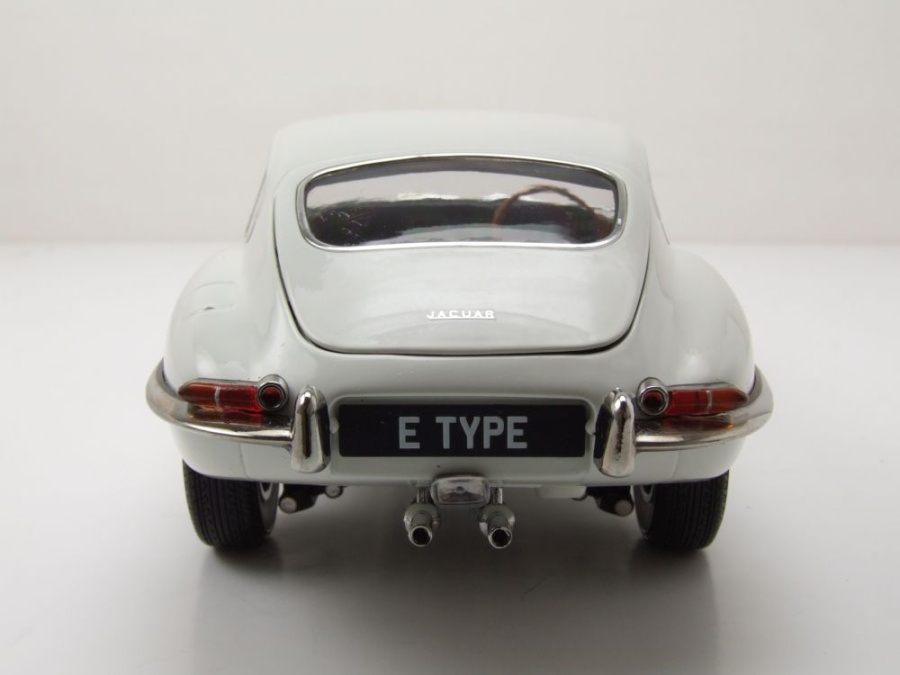 Kyosho 1/18 Jaguar E-type Coupé Blanche - Miniature De Collection 08954W
