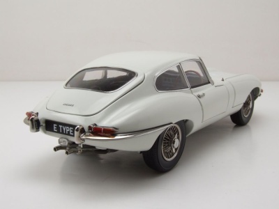 Jaguar E-Type RHD 1961 weiß Modellauto 1:18 Kyosho