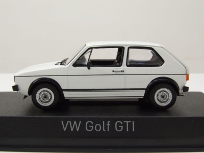 VW Golf 1 GTi 1976 weiß Modellauto 1:43 Norev