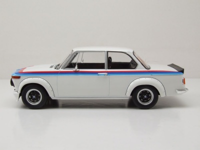 BMW 2002 Turbo 1973 weiß Dekor Modellauto 1:18 MCG