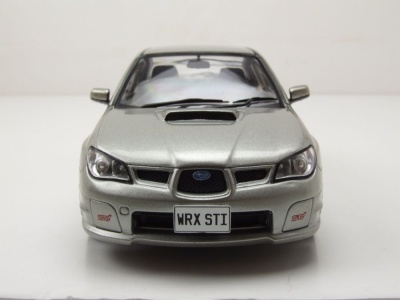 Subaru Impreza WRX STi RHD 2006 dunkelgrau metallic Modellauto 1:24 Whitebox