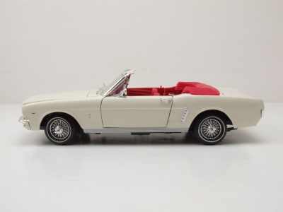 Ford Mustang Convertible 1964 creme James Bond 007 Goldfinger Modellauto 1:18 Motormax