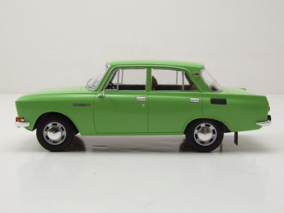 Moskwitsch 2140 1975 grün Modellauto 1:24 Whitebox