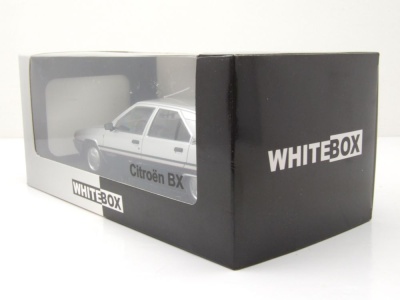 Citroen BX Leader 1985 silber Modellauto 1:24 Whitebox