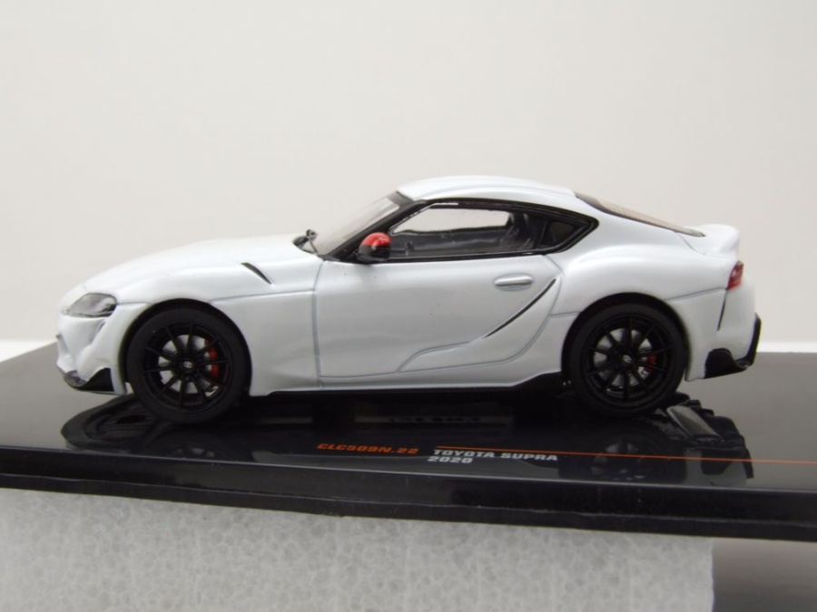 Toyota Supra 2020 Blanche - Modèle Réduit IXO Models à L'échelle 1:43 - Parfait Pour Collectionneurs