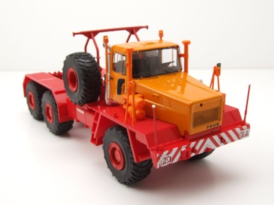 Faun Koloss Zugmaschine orange rot Modellauto 1:43 Premium ClassiXXs