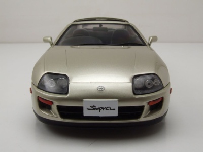 Toyota Supra MK4 A80 Targa 1998 quicksilver fx Modellauto 1:18 Solido