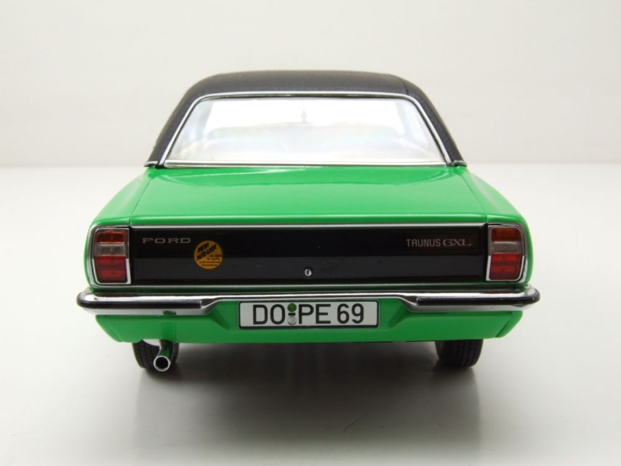 FORD TAUNUS GXL COUPE AVEC TOIT VINYL 1971 BLEU FONCE/BLANC