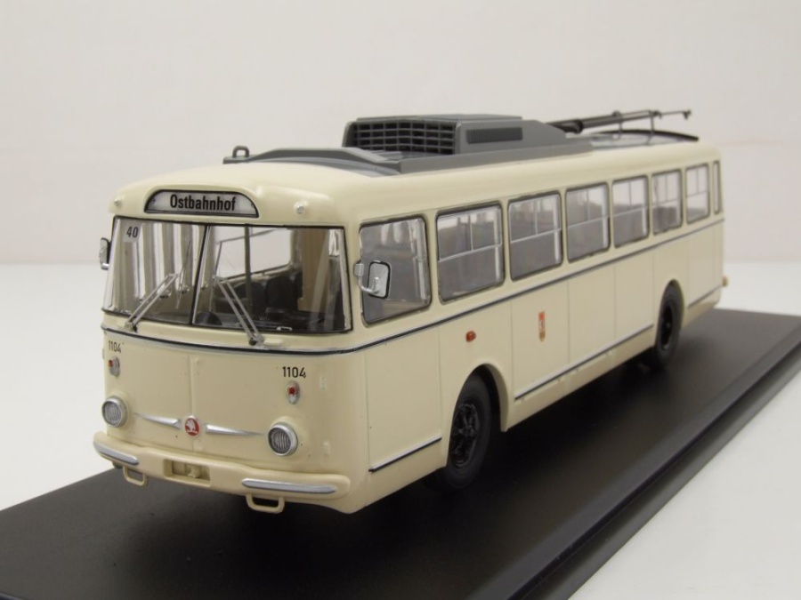 Skoda 9TR Bus BVG Berliner Verkehrsbetriebe beige Modellauto 1:43 Premium ClassiXXs