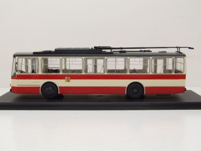 Skoda 14TR Bus Pilzen CZ beige rot Modellauto 1:43 Premium ClassiXXs
