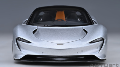 McLaren Speedtail 2020 supernova silber Modellauto 1:18 Autoart